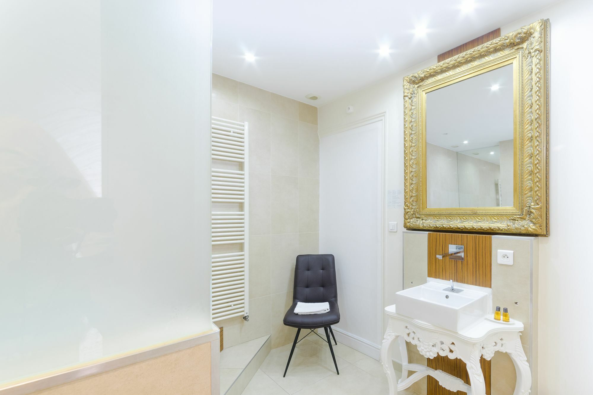 The Thonet House - A Luxury Historic Collection Apartamento Lyon Exterior foto